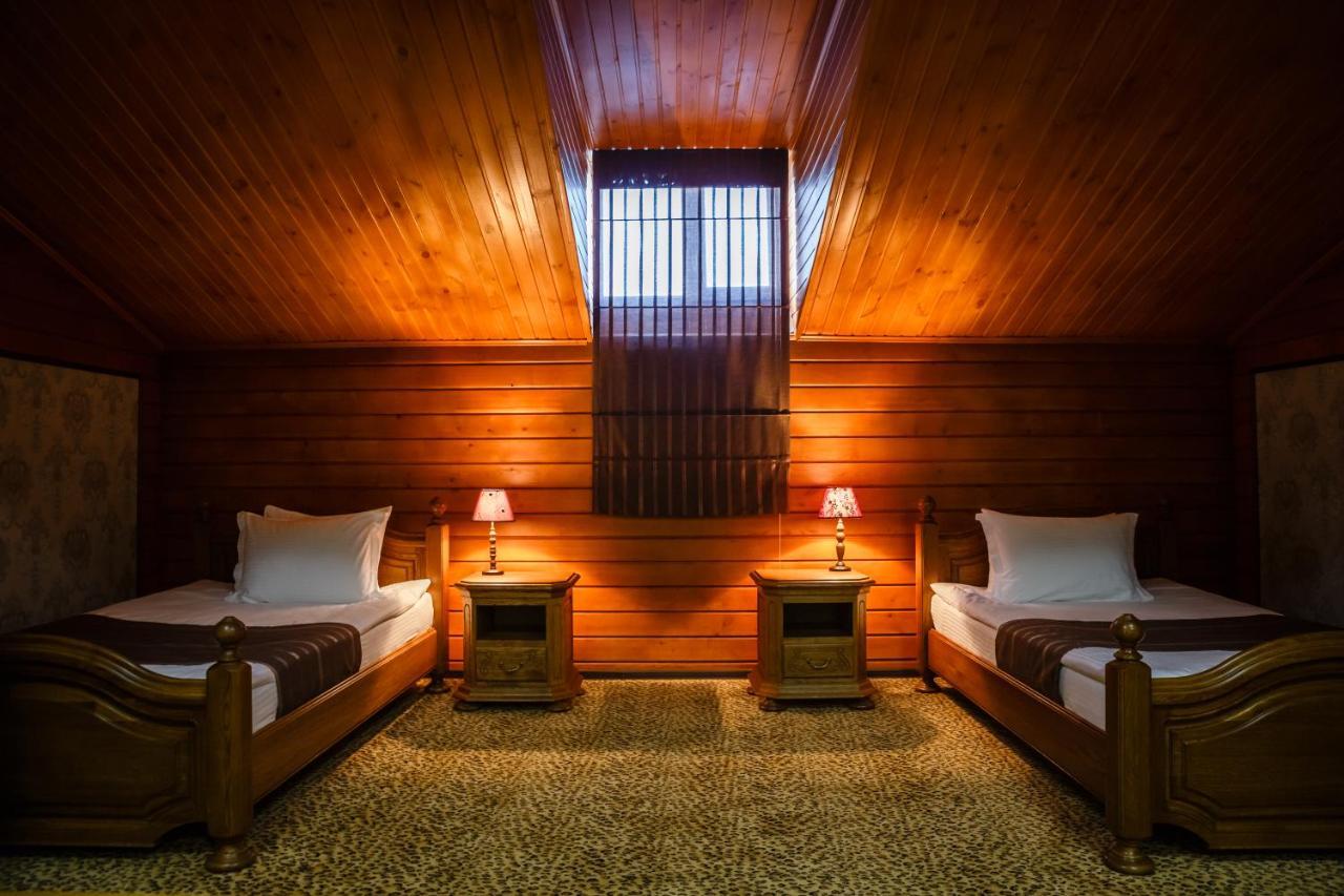 Guest House Chalet Taraz Εξωτερικό φωτογραφία
