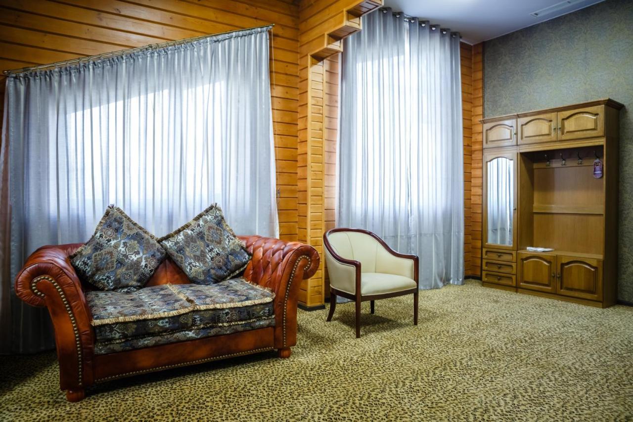 Guest House Chalet Taraz Εξωτερικό φωτογραφία