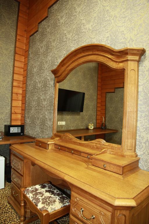 Guest House Chalet Taraz Εξωτερικό φωτογραφία